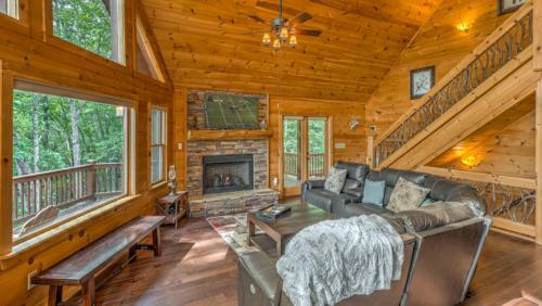 Logan's Peak By Escape To Blue Ridge