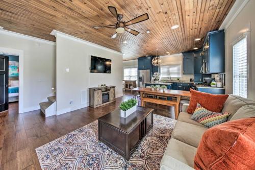 Beautiful Family Home Right Outside Downtown!