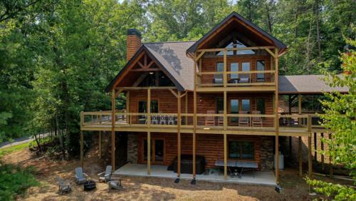 Sasquatch Chalet By Escape To Blue Ridge