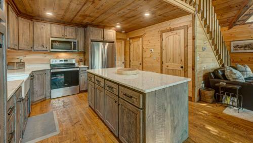 Sasquatch Chalet By Escape To Blue Ridge