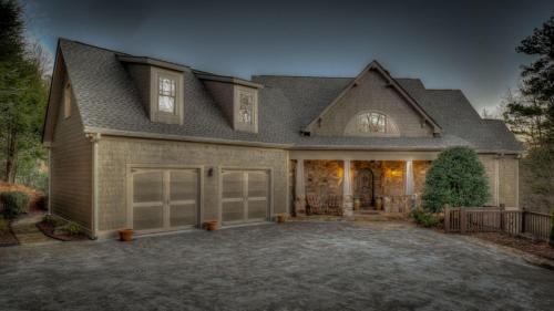 Stoneview Lodge By Escape To Blue Ridge