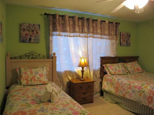 Windsor Hills 6b&4b Pool House