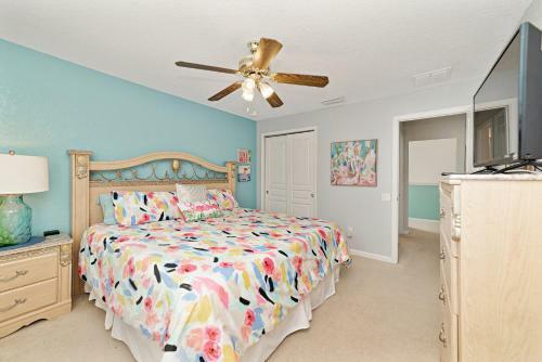 Villa Lilo's Paradise In Windsor Hills