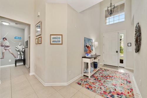 Villa Lilo's Paradise In Windsor Hills