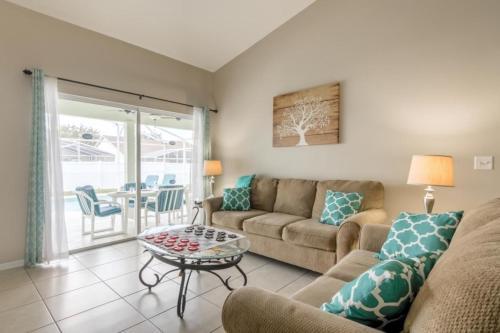 Amanda's Cozy Clear Creek Pool Home Home