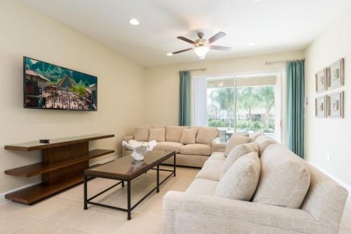 Encore Luxury - Family Fun Villa