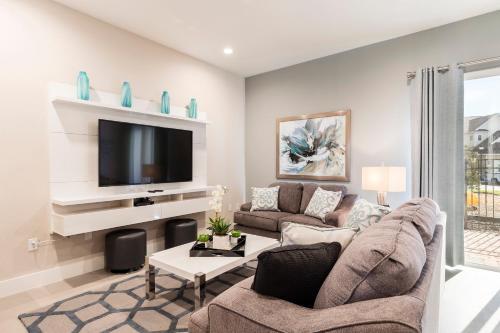 4 Br 4 Ba Villa 5 Min To Disneyworld 1804ft� Bbq