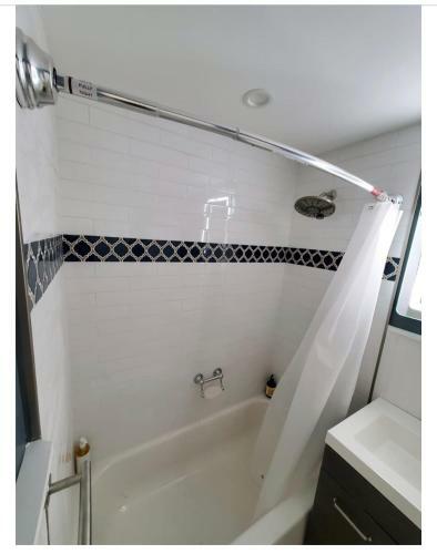 Apartamento Just Renovated 3 Br/2bath/ Parking+ Downtown View