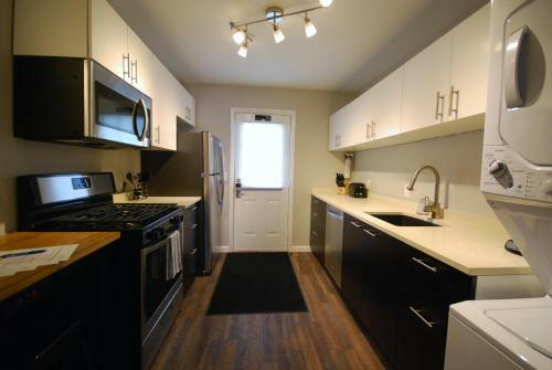 Brookwood Courtyard By Bca Furnished Apartments