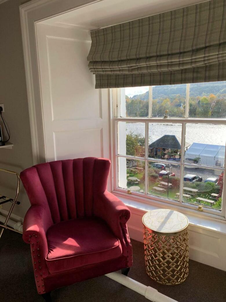 Atholl Arms Hotel