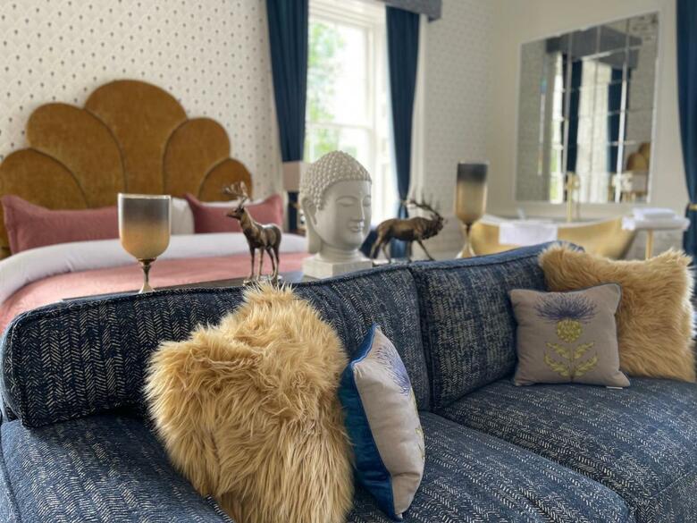 Atholl Arms Hotel
