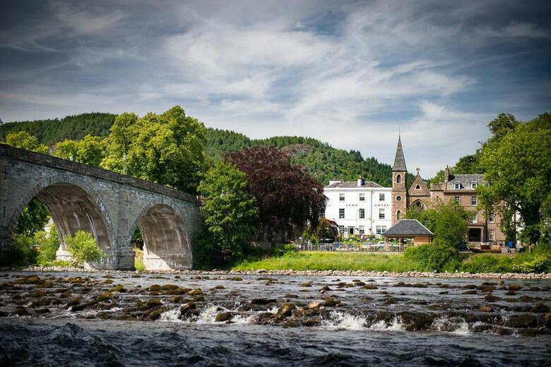 Atholl Arms Hotel