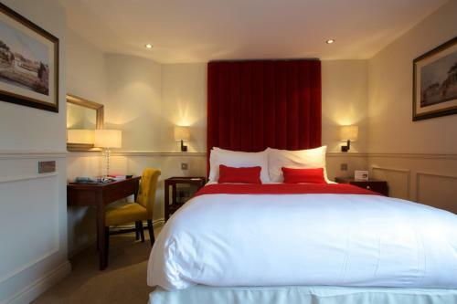 Hotel The Talbot Inn