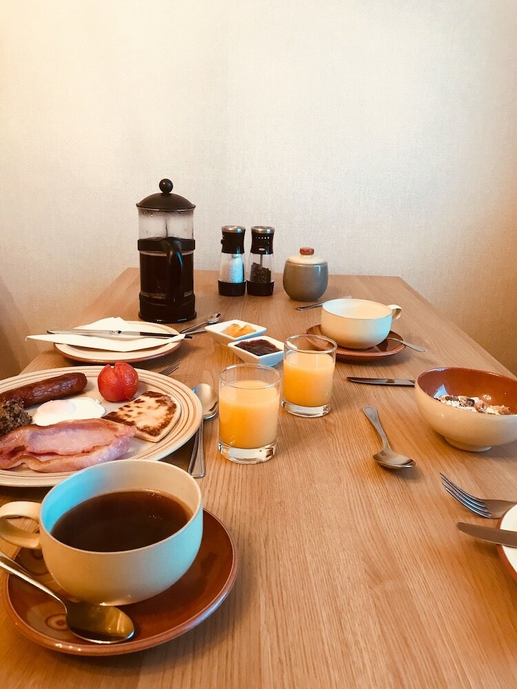 Hostal Lakeview Guest House