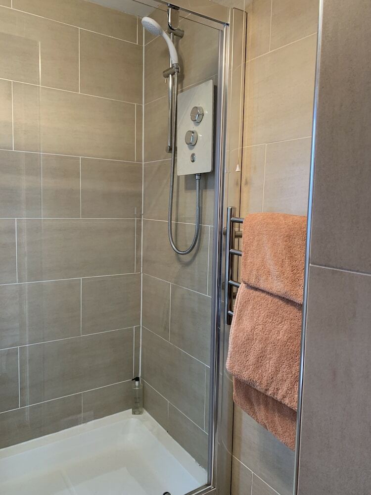 Hostal Lakeview Guest House