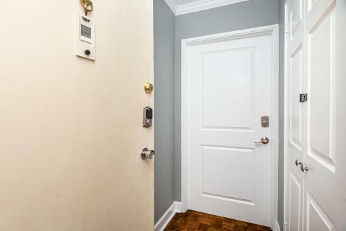 Apartamento Entire Condo! Downtown! 24 Concierge! 9b