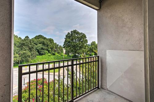 Apartamento Updated Atl Condo With Balcony - Walk To Falcons Stadium