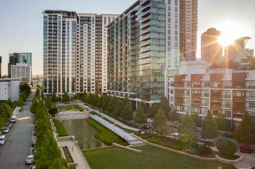 Apartamento Poshly Pastel Buckhead Paradise