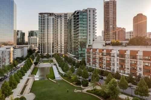 Apartamento Poshly Pastel Buckhead Paradise