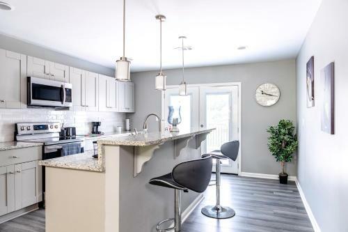 Newly Renovated Hidden Gem