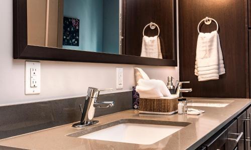 Midtown Fully Furnished Apartments - Great Location Apts