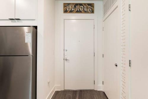 Apartamento Luxury 2br 2ba Apt With Gym Pool & Free Parking
