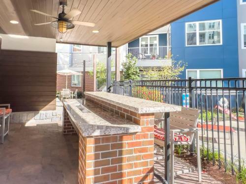 Apartamento Breathtaking Pivotal Buckhead Acropolis King Bed Palace