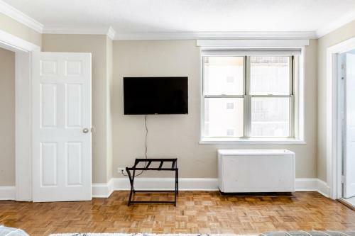 Rare 2bed 2bath Condo In Downtown Atlanta Sleeps 6