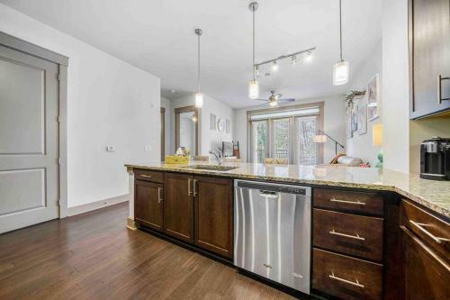 Apartamento ? Chic 1 Bdrm In Buckhead, 3 Min Walk To Park ?