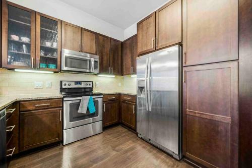 Apartamento ? Chic 1 Bdrm In Buckhead, 3 Min Walk To Park ?