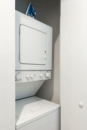 Studio9forty Apartment 40 With Queen Bed Sleeps 2