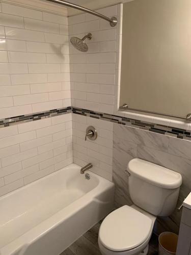 Highrise Atl Downtown Condo 1 Block From Americasmart Sleeps 4