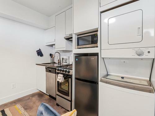 Apartamento Crafty Studio With King Bed, City Walkable!
