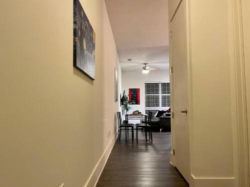 Apartamento Cozy Midtown Getaway