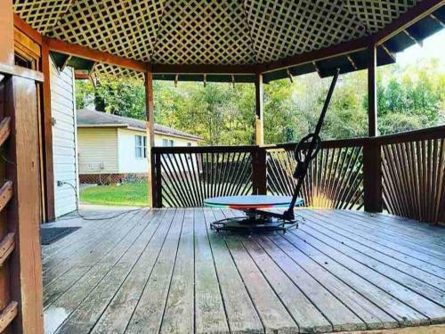 King Size Bed Suite Home In Atlanta