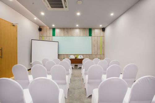Hotel Maxone Rejuvination @gianyar