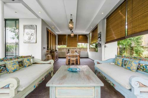 Villa Neo Buana