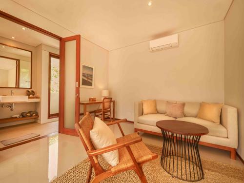 Agra & Amurti Villas