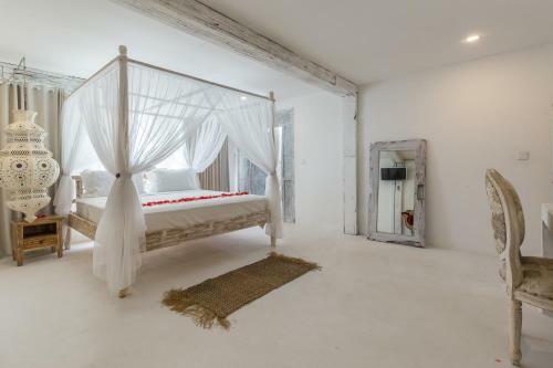 Instagramable 4 Bedroom Villa In Mengening
