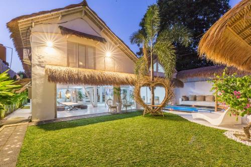 Instagramable 4 Bedroom Villa In Mengening