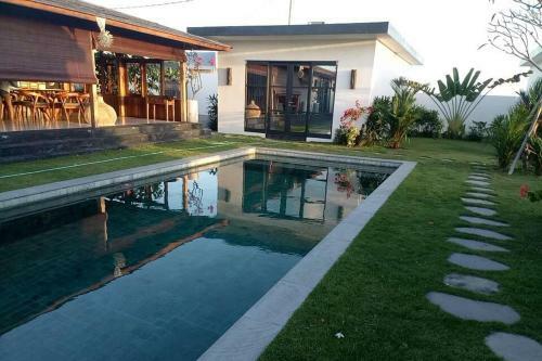 Villa Rovic Face Aux Rizi�res