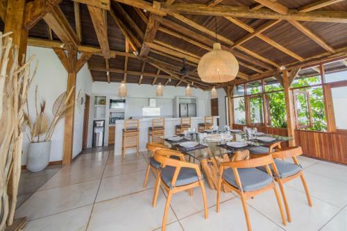 Villa Rovic Face Aux Rizi�res