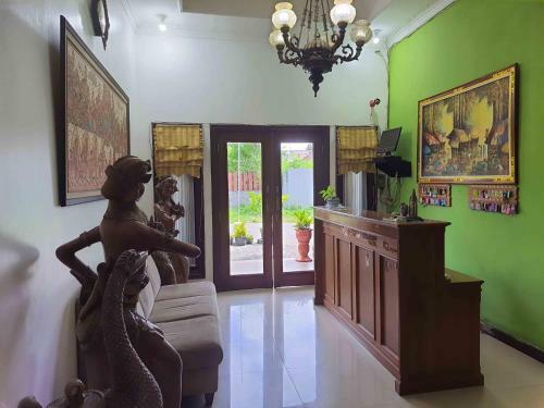 Hotel Omahkoe Syariah Guesthouse Redpartner