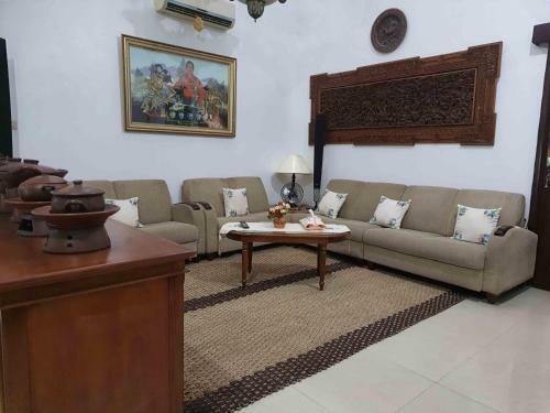 Hotel Omahkoe Syariah Guesthouse Redpartner