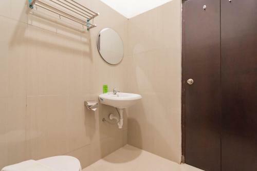 Urbanview Hotel Sagara Bogor