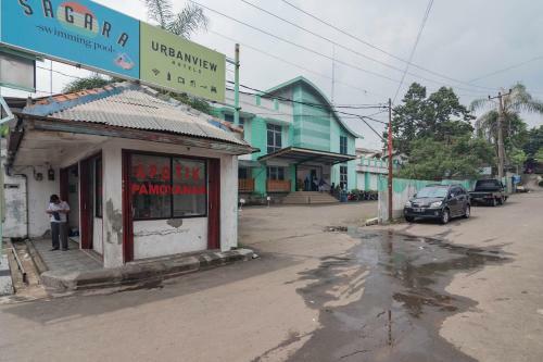 Urbanview Hotel Sagara Bogor