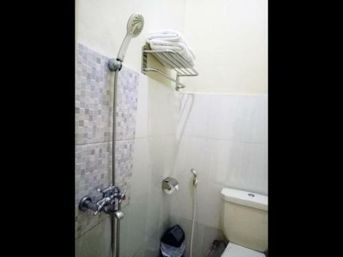 Hostal Room In Bb - Bakom Inn Syariah - Standard Double Room