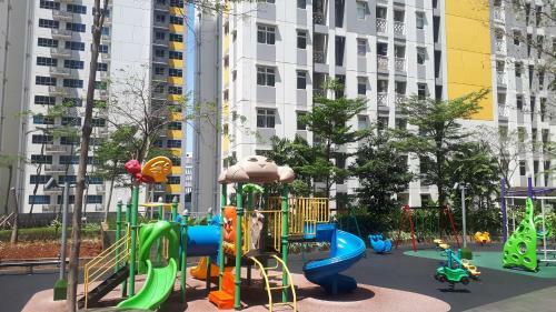 Apartemen Springlake Summarecon Lobby Basella 1023
