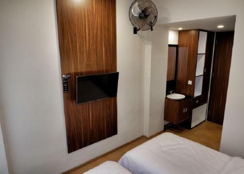 Hotel Guest House 555