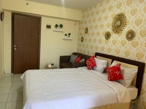 Cinere Resort Apartment By Homy8residence